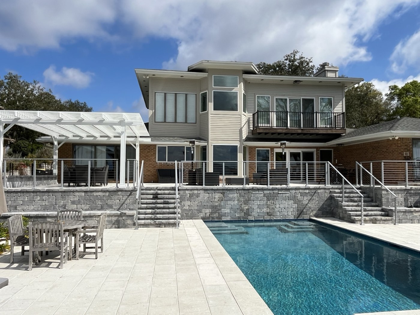 Modern lakefront home and pool terrace